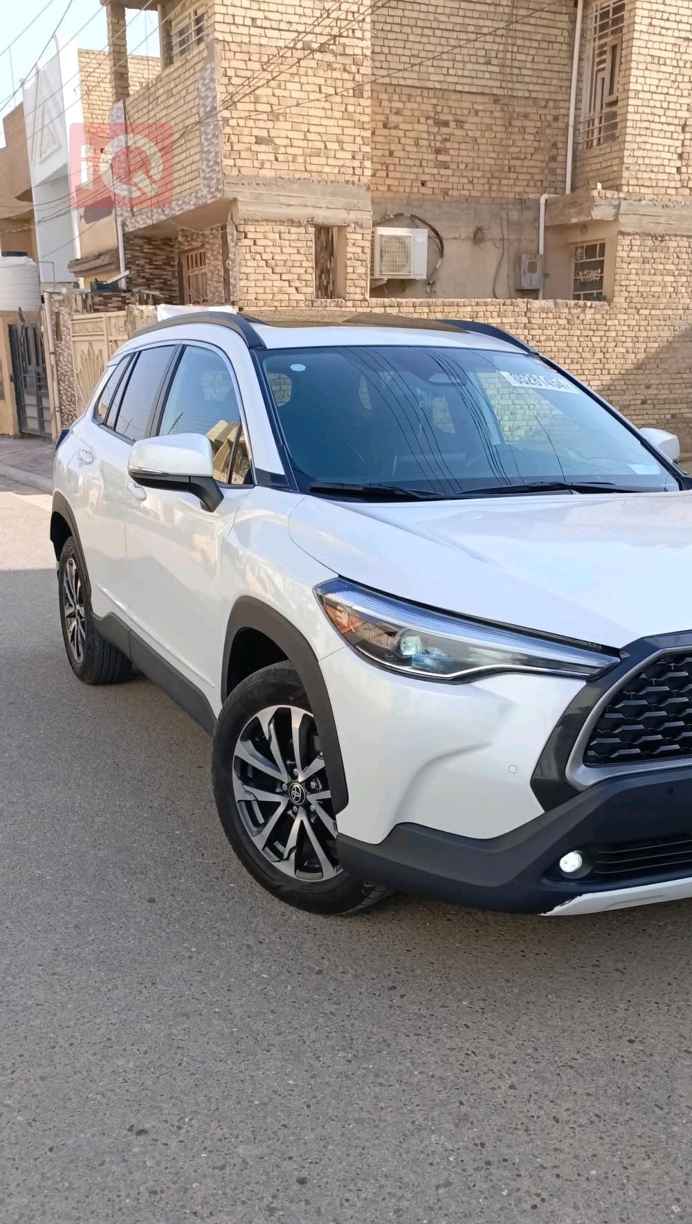 تويوتا كورولا كروس